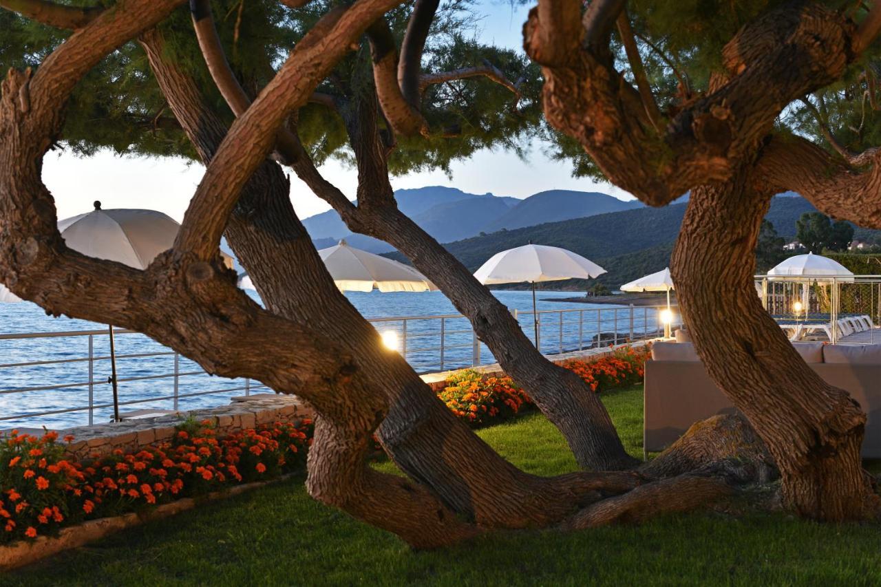Hotel Tettola Saint-Florent  Bagian luar foto