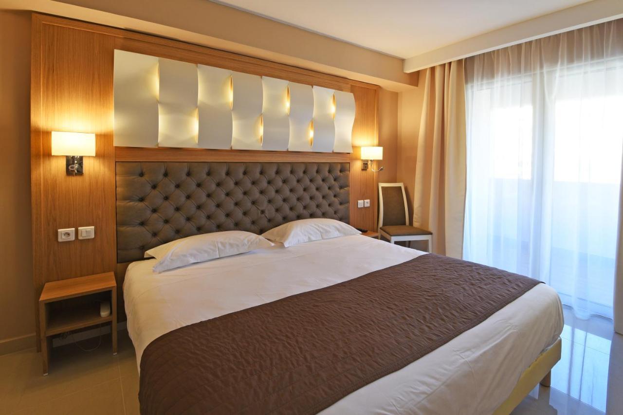 Hotel Tettola Saint-Florent  Bagian luar foto