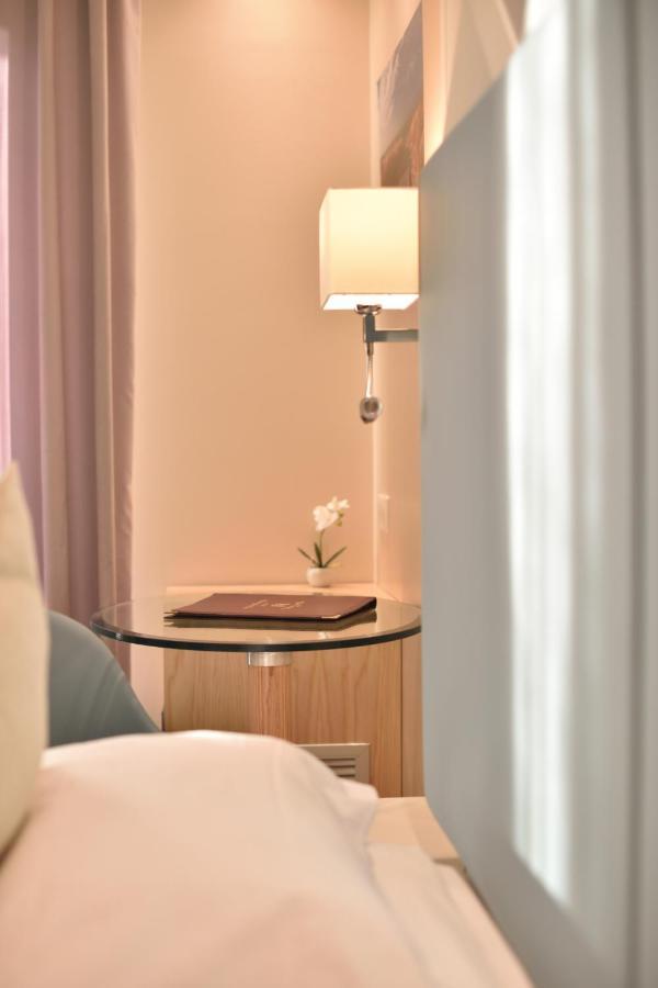 Hotel Tettola Saint-Florent  Bagian luar foto