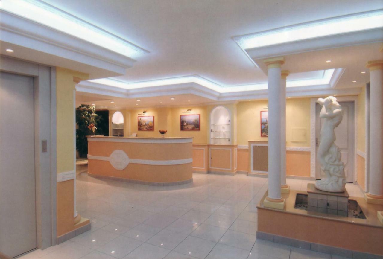 Hotel Tettola Saint-Florent  Bagian luar foto